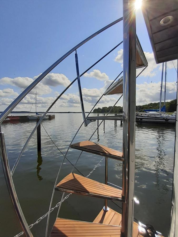 Hausboot Hilja Hotel ชลีสวิก ภายนอก รูปภาพ